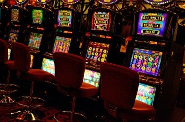 erek2 44 platform interface showing sportsbook and casino products